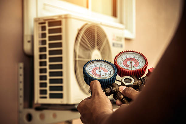 Professional Hvac technician working in Garfield, GA